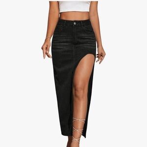 Amazon Black Midi Skirt with Side Slit